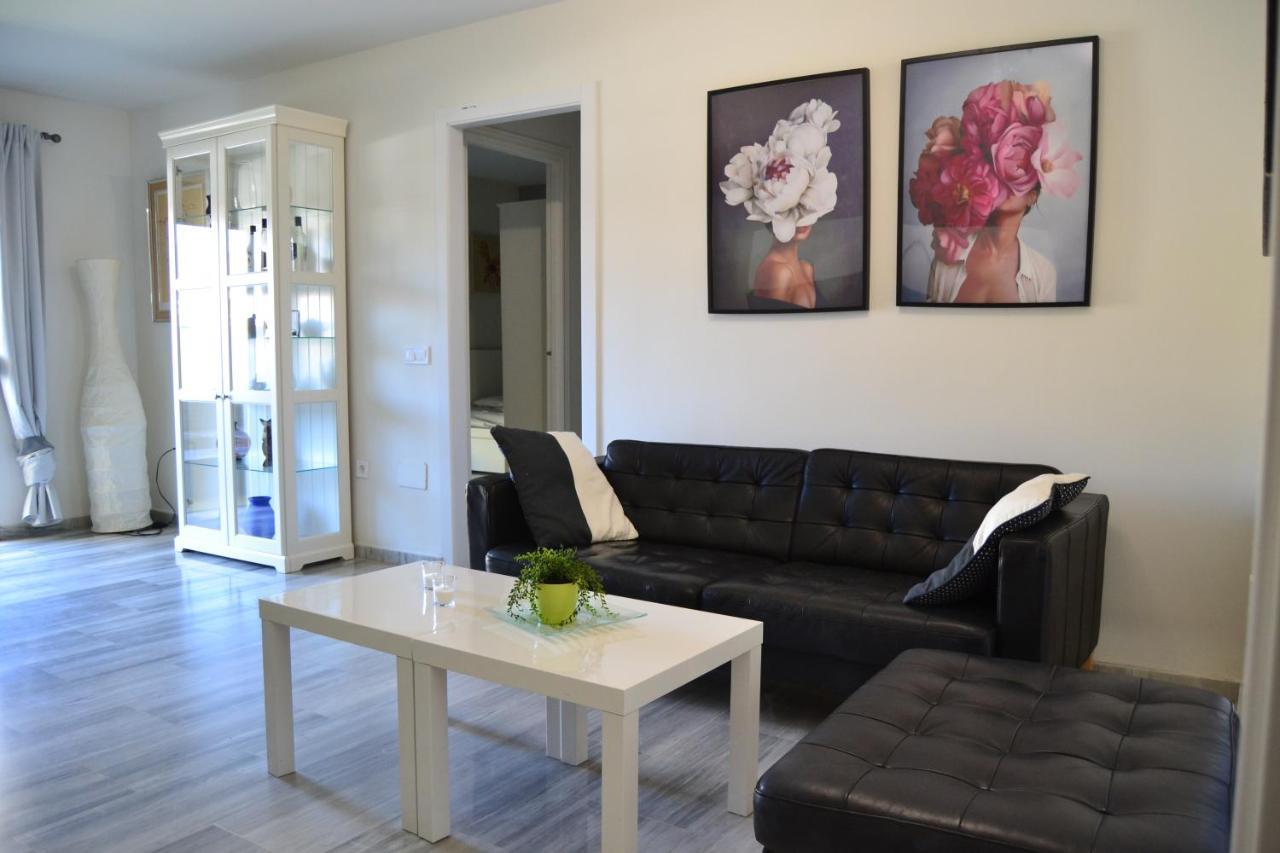 2 Bedroom 2 Bathroom Apartment In The Heart Of Fuengirola With Big Terrace And Free Parking Space Close To Beach Εξωτερικό φωτογραφία